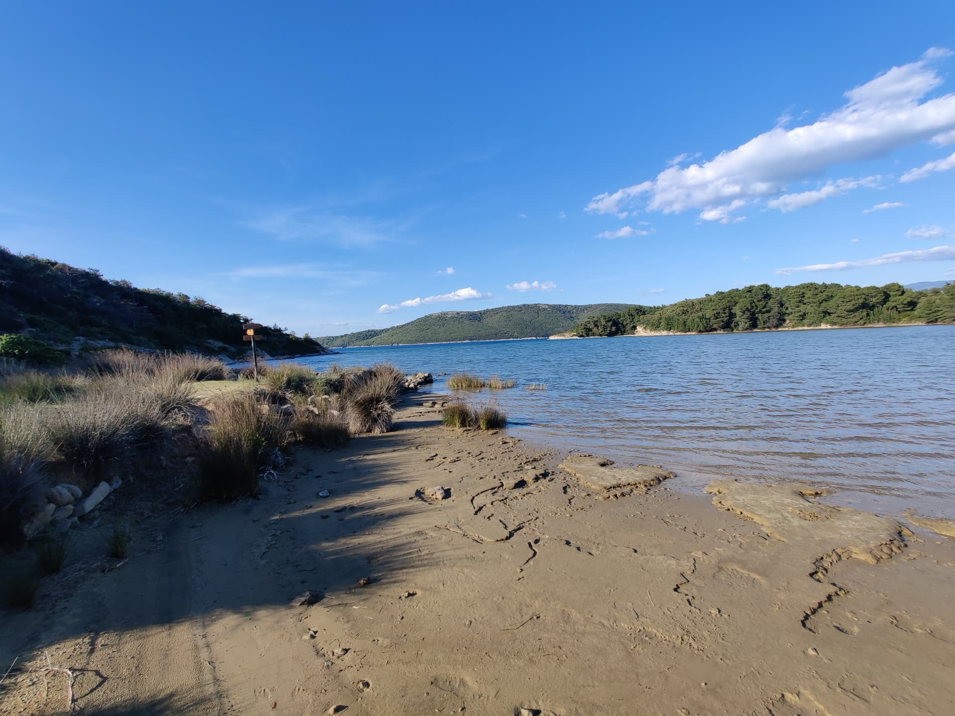 Plaža Dubac in Supetarska Draga, Rab Island.